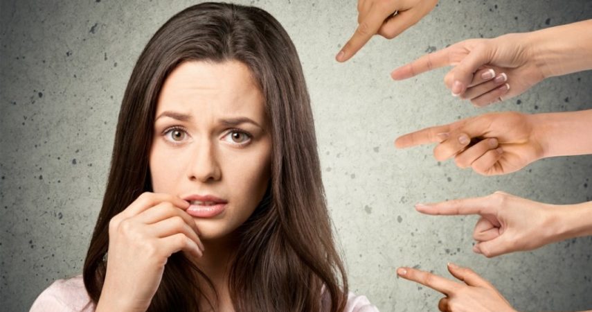 7 Signs You Might Have Social Anxiety Disorder